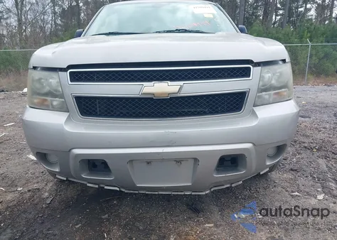 2009 Chevrolet Tahoe Ls z USA, uszkodzony, nr VIN 1GNFC13CX9R215589